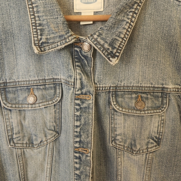 Vintage Old Navy Cropped Jeans Jacket - Picture 2 of 8